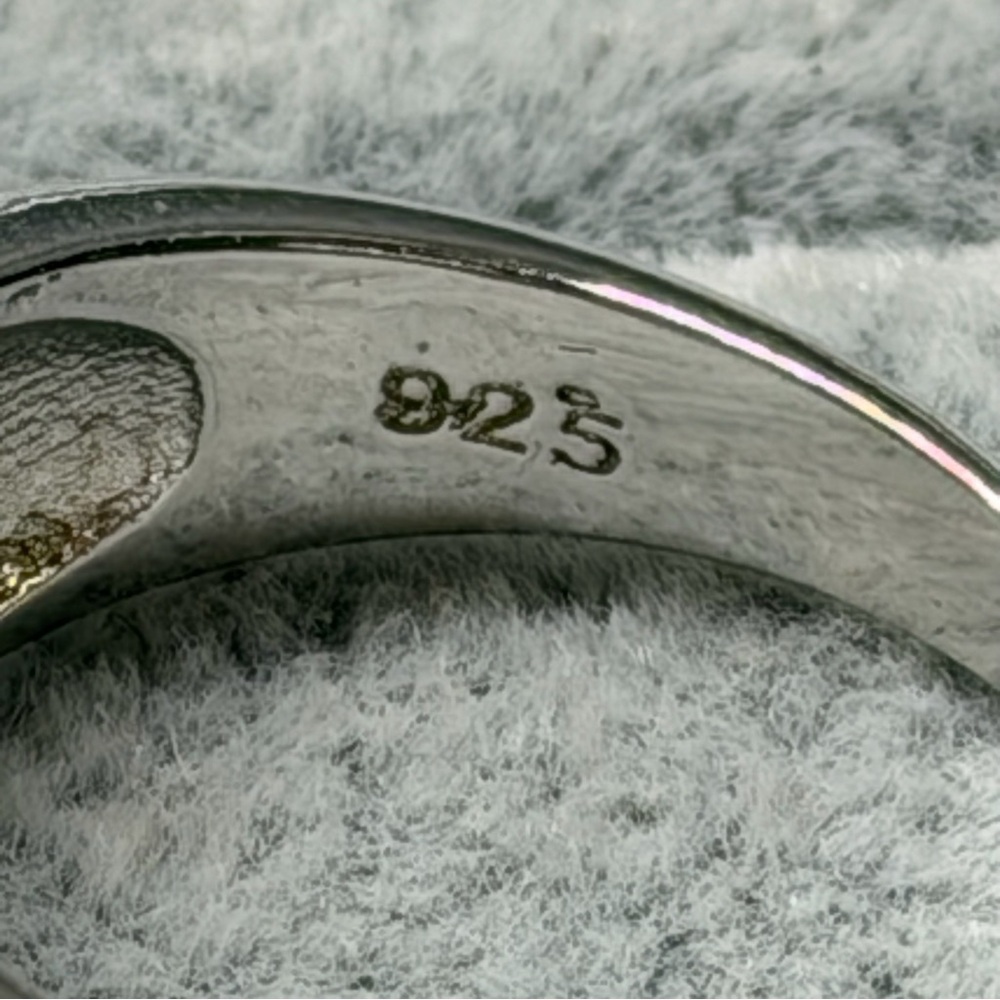 Silver Ring - Picture 7 of 10
